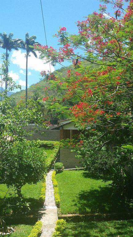 Sitio Cantinho Da Paz Hotel Cachoeiras de Macacu Eksteriør billede
